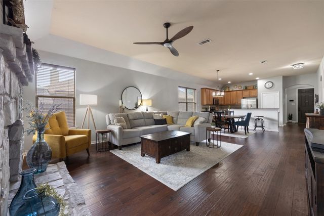 7613 Lindsey Drive, Rowlett, TX 75088