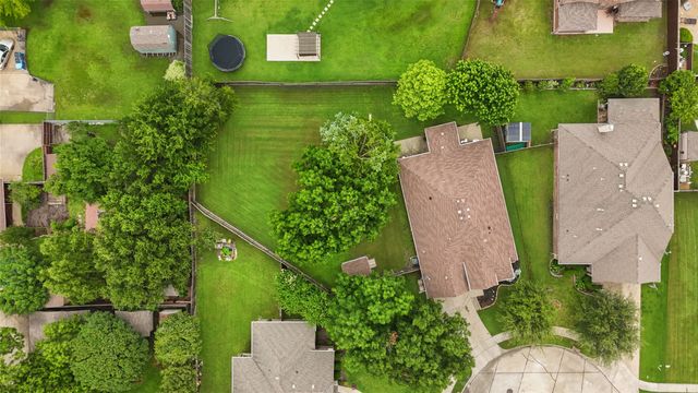 7613 Lindsey Drive, Rowlett, TX 75088