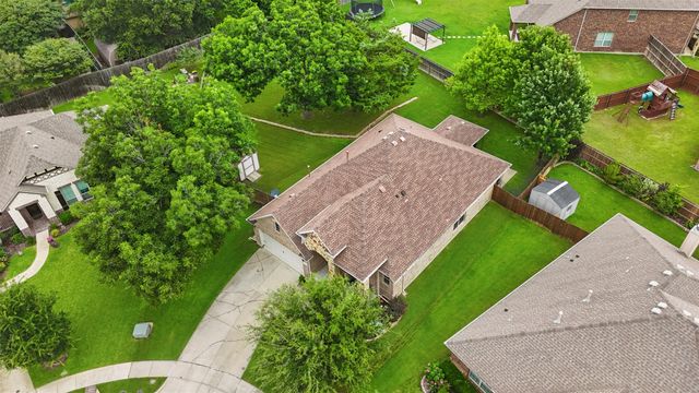 7613 Lindsey Drive, Rowlett, TX 75088