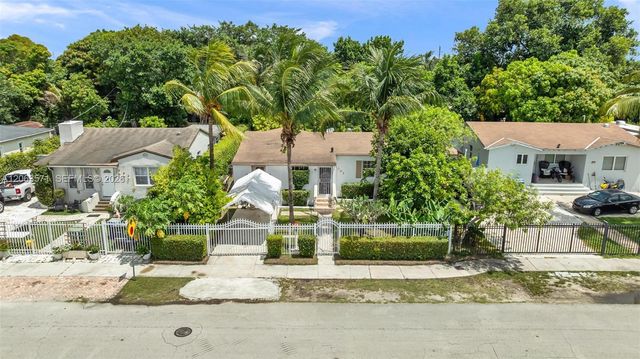 2001 NW 51st St, Miami, FL 33142