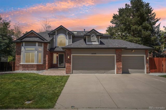 10749 W Vista View Drive, Littleton, CO 80127
