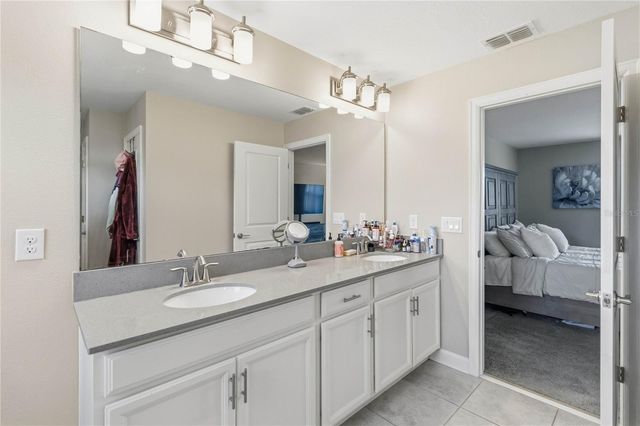 472 BRUNSWICK DRIVE, Davenport, FL 33837