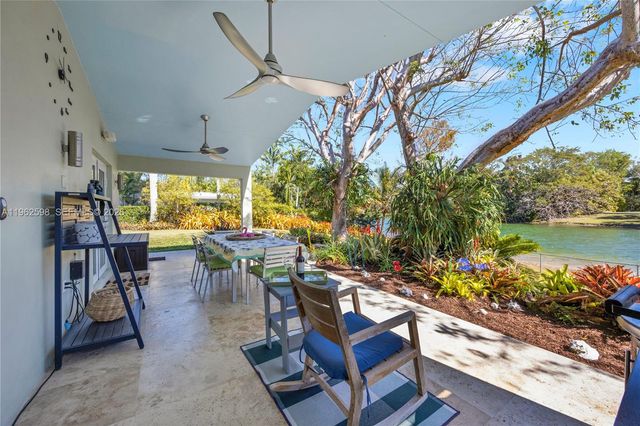 11625 SW 70th Ave, Pinecrest, FL 33156