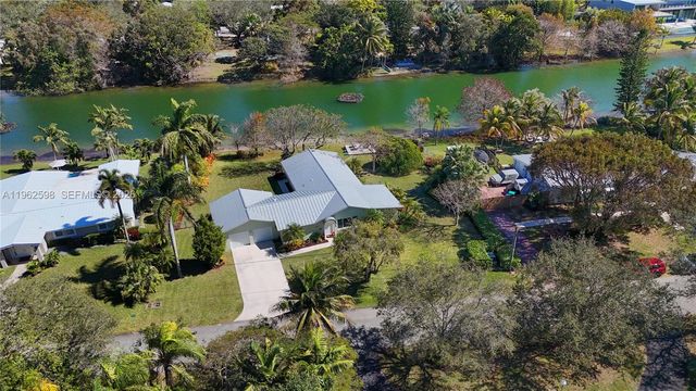 11625 SW 70th Ave, Pinecrest, FL 33156