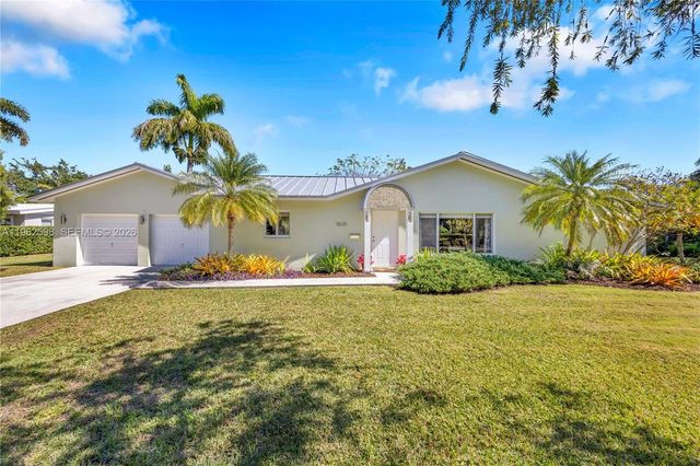 11625 SW 70th Ave, Pinecrest, FL 33156