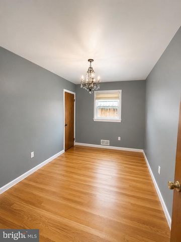 7114 E CEDAR, Hyattsville, MD 20785