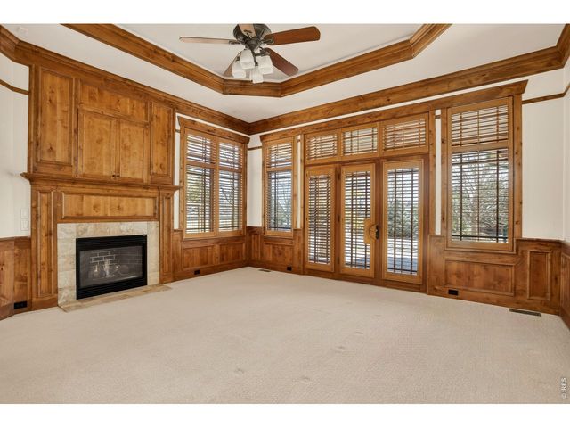 8652 Portico Ln, Longmont, CO 80503