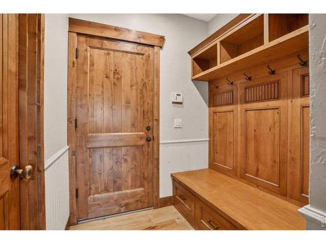 8652 Portico Ln, Longmont, CO 80503