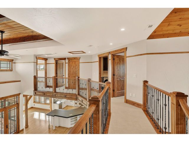 8652 Portico Ln, Longmont, CO 80503