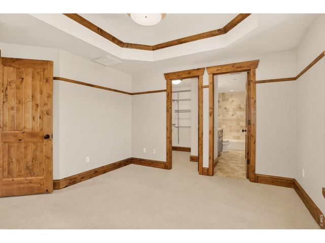 8652 Portico Ln, Longmont, CO 80503