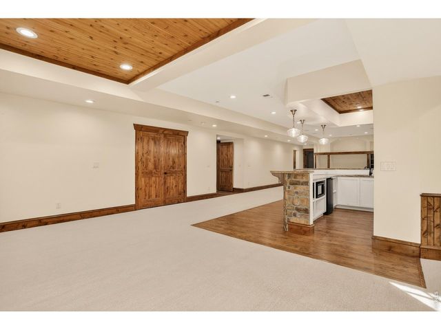 8652 Portico Ln, Longmont, CO 80503