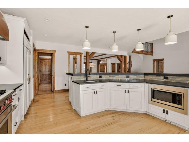 8652 Portico Ln, Longmont, CO 80503