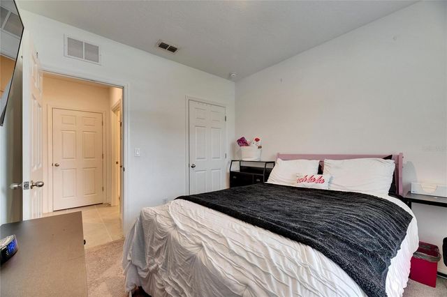 6927 SHELBY LYNN WAY, Zephyrhills, FL 33542