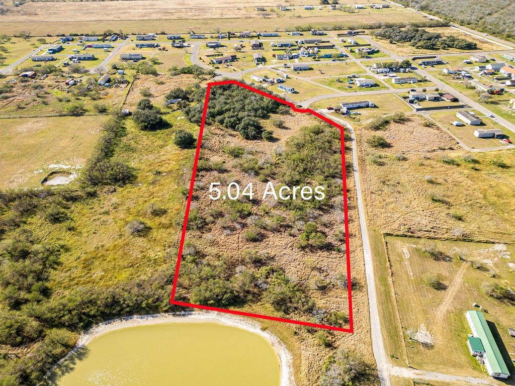 1933 Paloma, Sinton, TX 78387 — photo 5