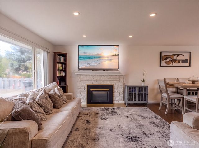 17900 51st Avenue S, Seatac, WA 98188