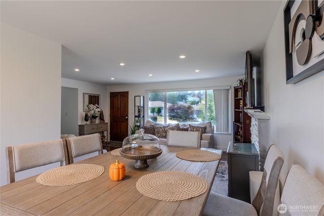 17900 51st Avenue S, Seatac, WA 98188
