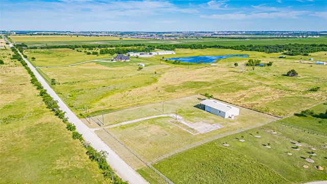 16634 Celina Road, Celina, TX 75009
