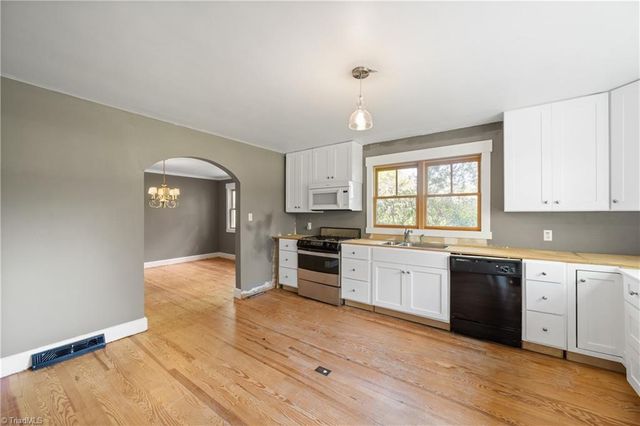 1723 Fork Bixby Road, Advance, NC 27006