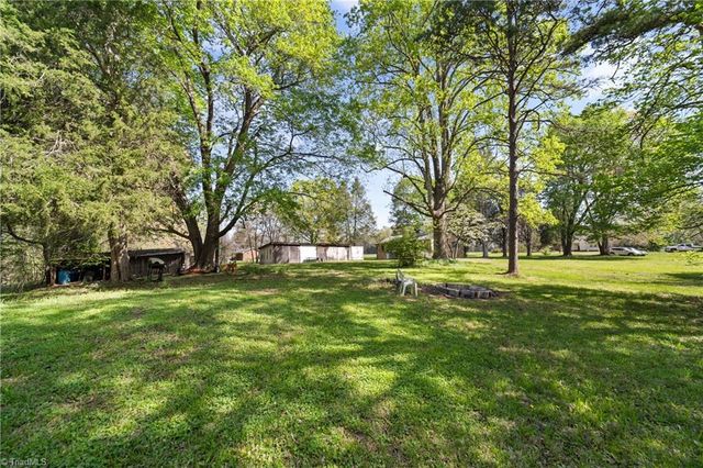 1723 Fork Bixby Road, Advance, NC 27006