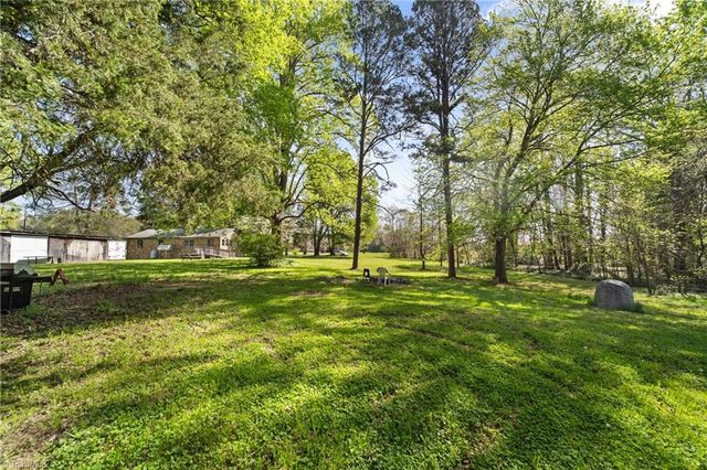 1723 Fork Bixby Road, Advance, NC 27006