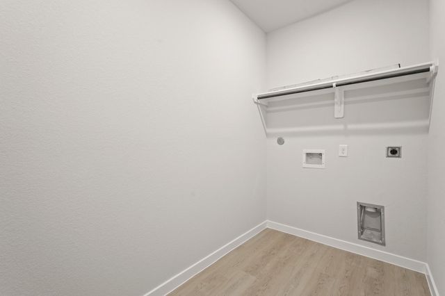 504 Shoreview Drive, Conroe, TX 77303