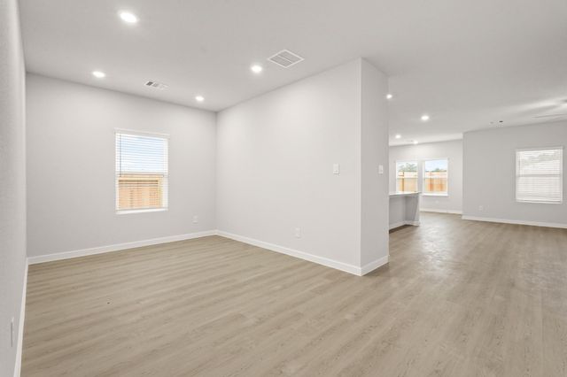 504 Shoreview Drive, Conroe, TX 77303