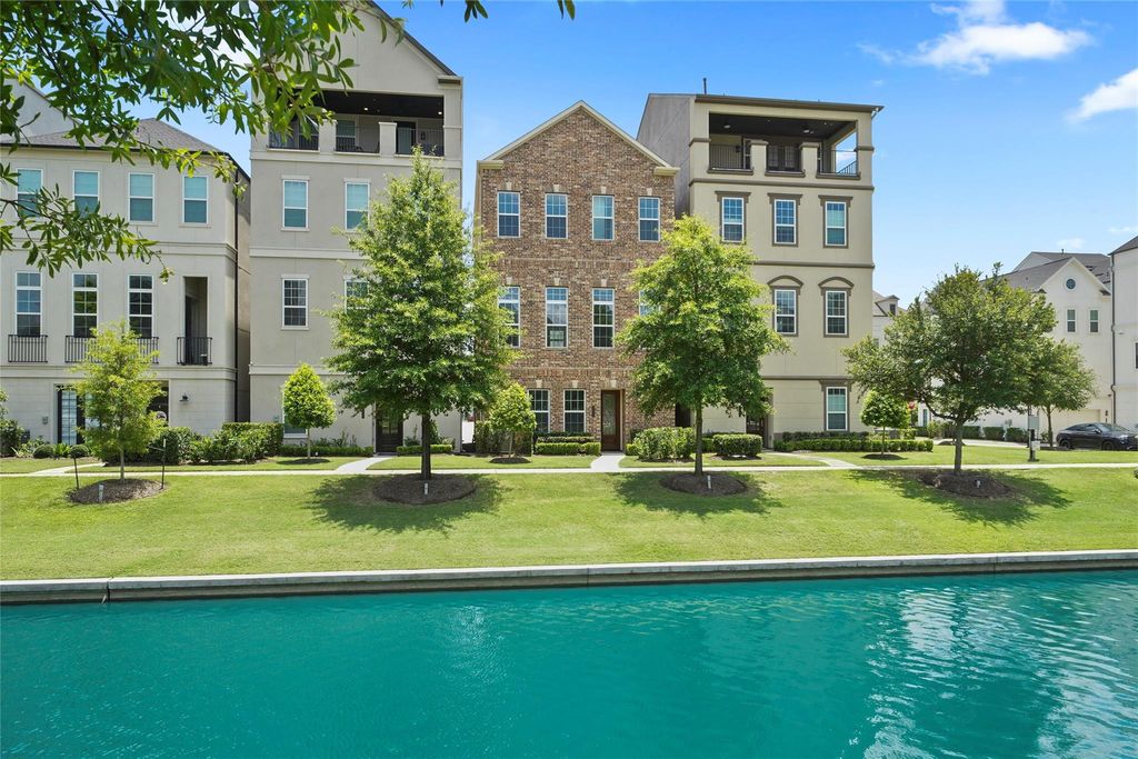 3622 Lannister Lane, Houston, TX 77055