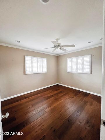 3940 E Glenrosa Avenue, Phoenix, AZ 85018