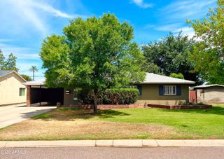 3940 E Glenrosa Avenue, Phoenix, AZ 85018