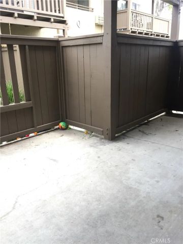 1345 Cabrillo Park, Santa Ana, CA 92701