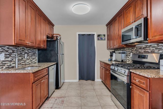 1009 Monty Road, Toms River, NJ 08753