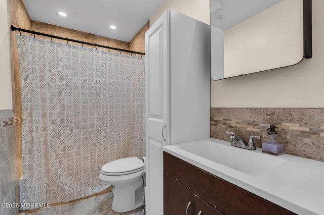 1009 Monty Road, Toms River, NJ 08753
