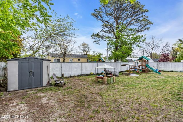 1009 Monty Road, Toms River, NJ 08753
