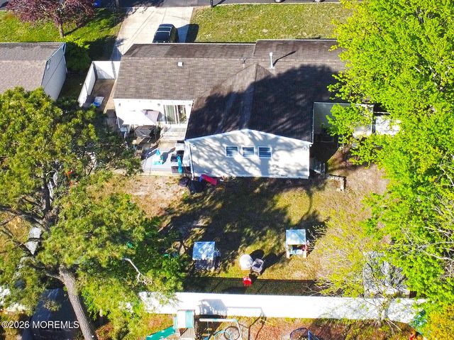 1009 Monty Road, Toms River, NJ 08753