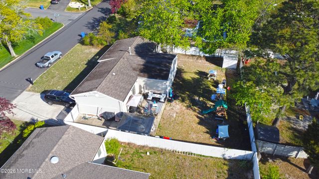 1009 Monty Road, Toms River, NJ 08753