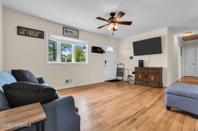1009 Monty Road, Toms River, NJ 08753