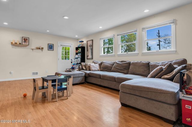 1009 Monty Road, Toms River, NJ 08753