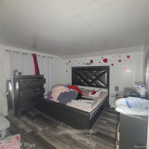 1321 Kearsley Park Boulevard, Flint, MI 48506