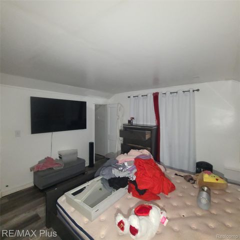 1321 Kearsley Park Boulevard, Flint, MI 48506