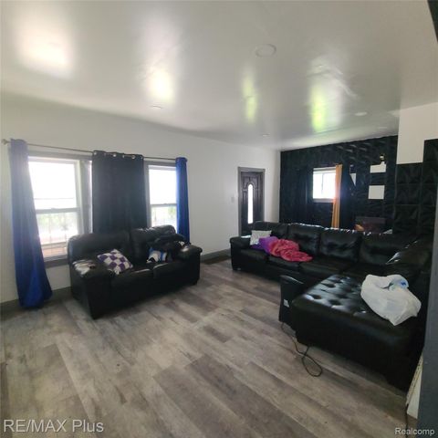 1321 Kearsley Park Boulevard, Flint, MI 48506