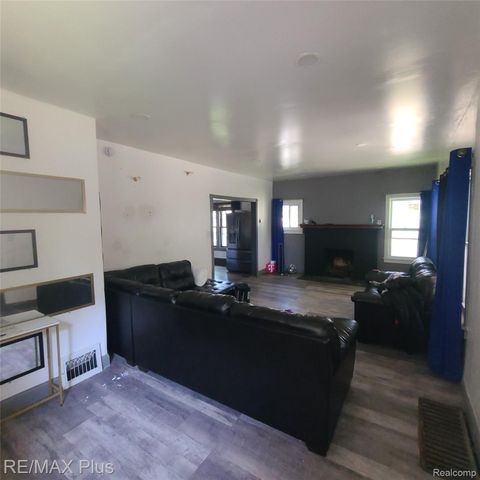 1321 Kearsley Park Boulevard, Flint, MI 48506