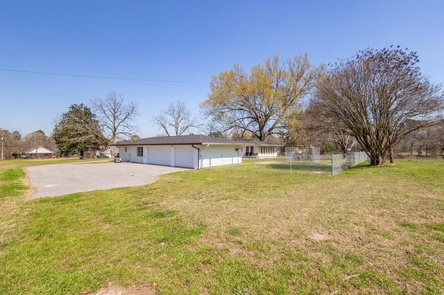 2122 Paul Avenue, Lufkin, TX 75901