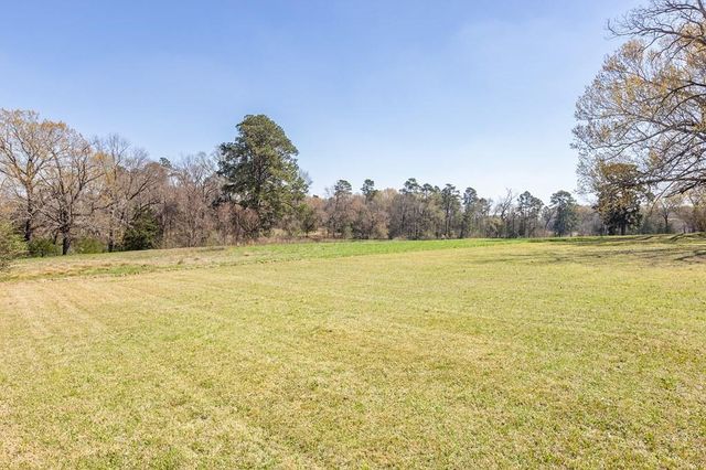 2122 Paul Avenue, Lufkin, TX 75901