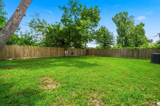 6319 Mohawk Street, Houston, TX 77016