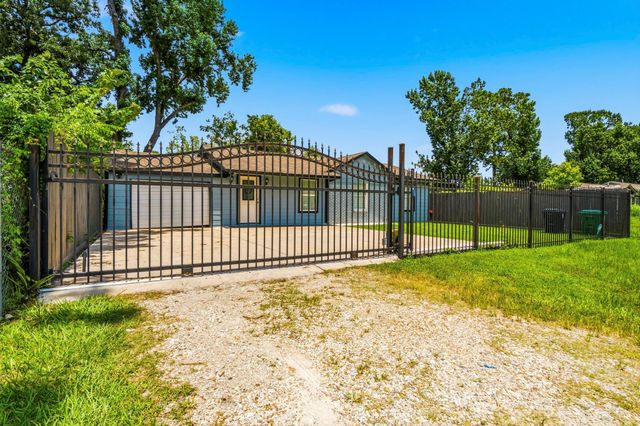 6319 Mohawk Street, Houston, TX 77016