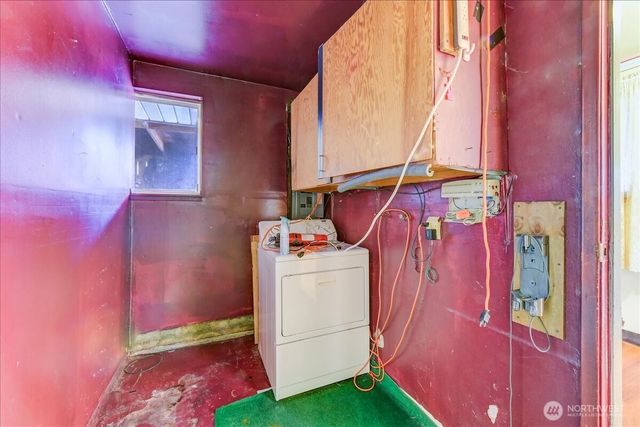 1025 E 53rd Street, Tacoma, WA 98404