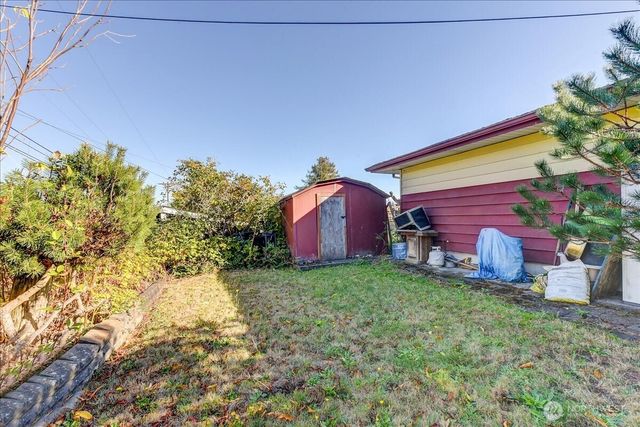 1025 E 53rd Street, Tacoma, WA 98404