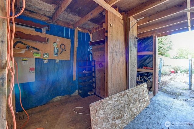 1025 E 53rd Street, Tacoma, WA 98404