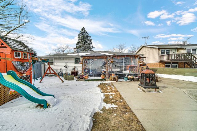 17517 Shirley Drive, Lansing, IL 60438