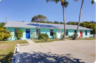 8615 SE Lyons Road, Hobe Sound, FL 33455